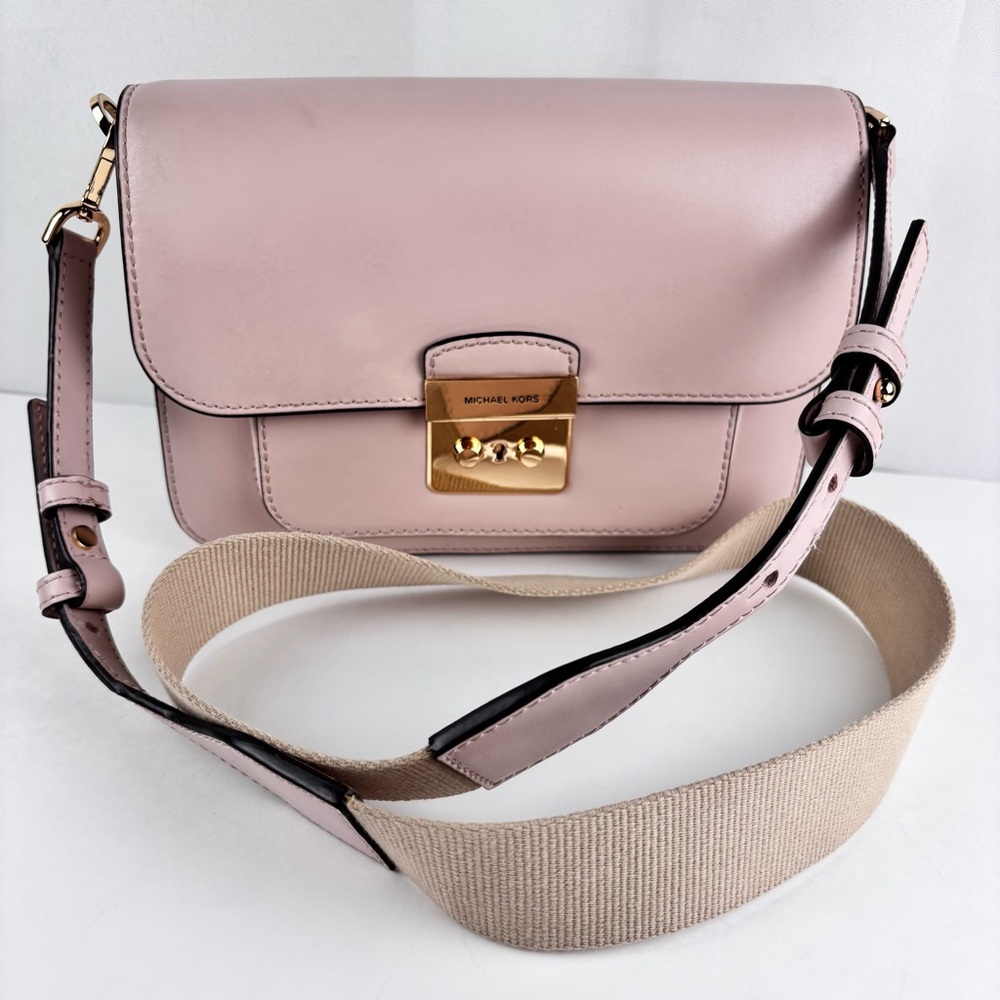 Michael Kors Sloan Medium Leather Messenger Bag - Soft Pink - 30T7GS9L3L